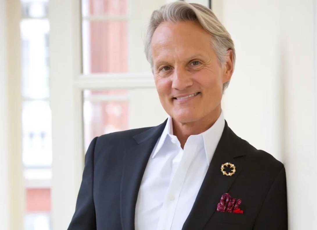 What to know about ‘Say Yes to the Dress’ star Monte Durham and the Jackie Kennedy exhibit