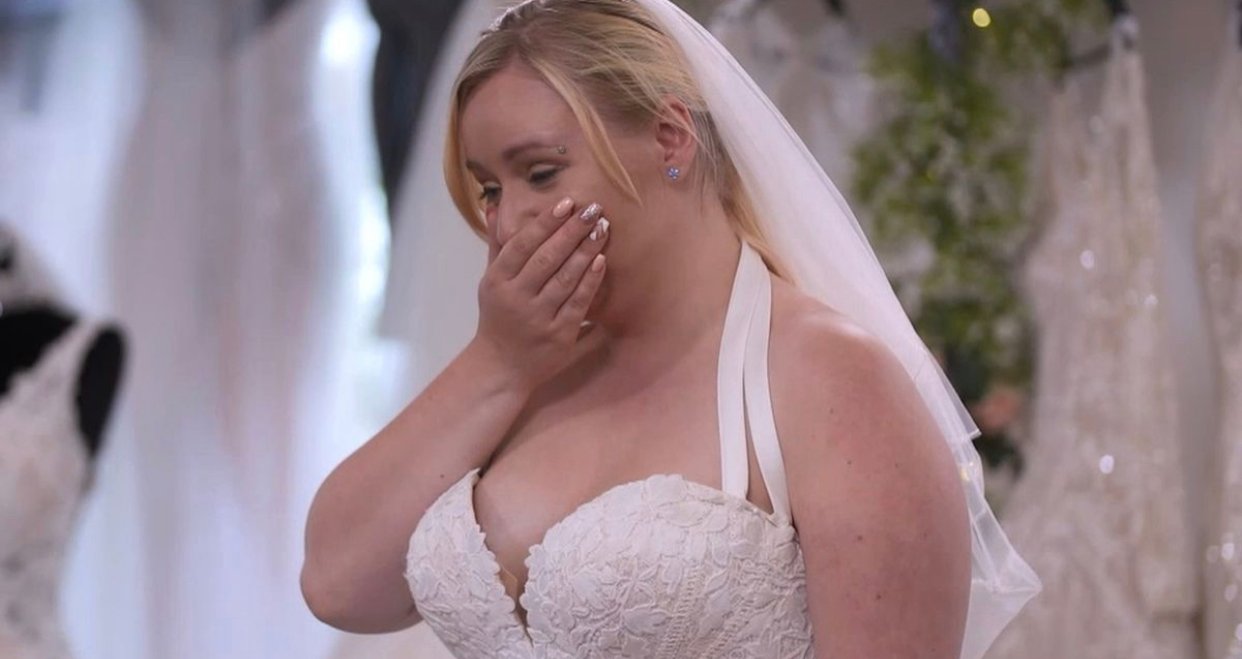 ‘She hates it’: Bride gutted over family’s reaction to her ‘tablecloth’ wedding dress on Say Yes To The Dress: Lancashire