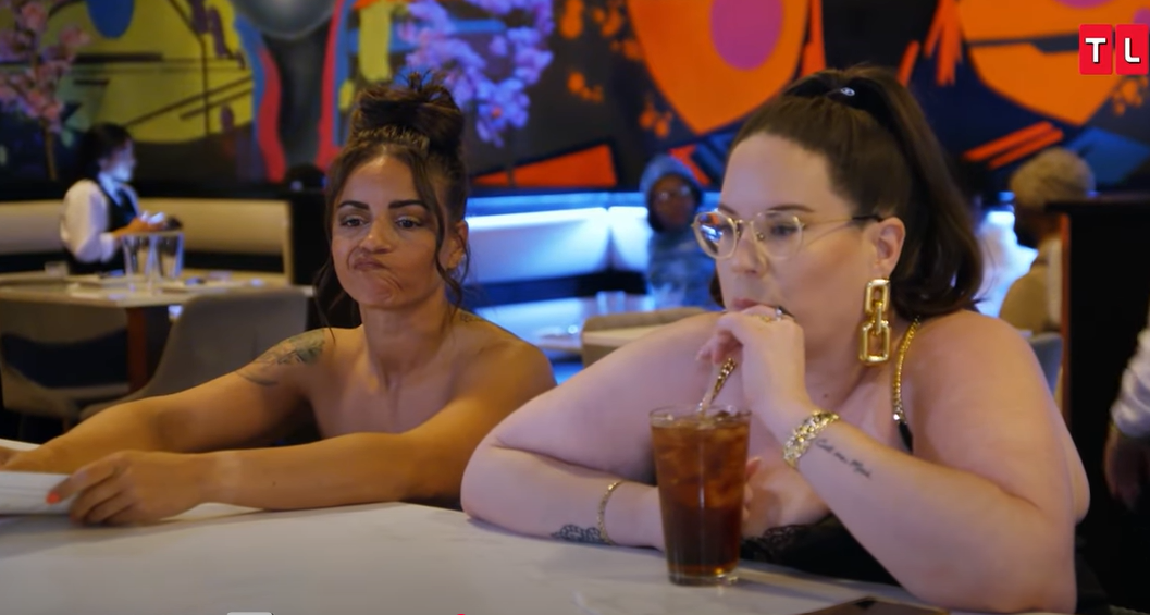 “Whitney Talks DATING During Girls Night Out”