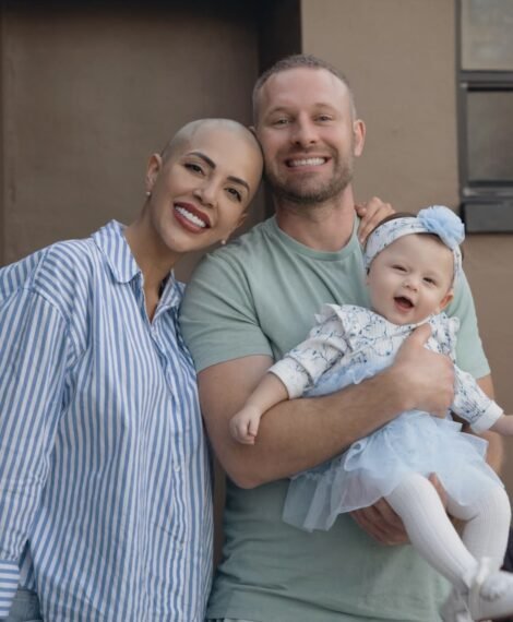 Jasmine Pineda, Matt Branistareanu and baby Matilda family portrait