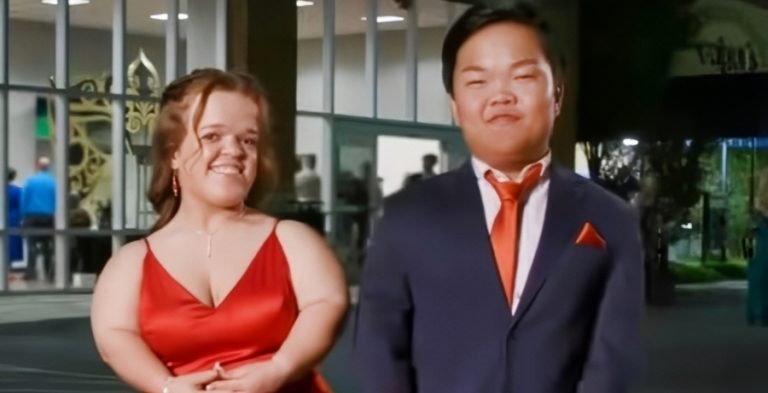 Alex Johnston and Allie Smith dressed up together