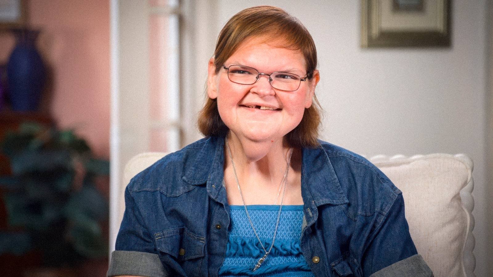 Tammy Slaton smiling after skin-removal surgery