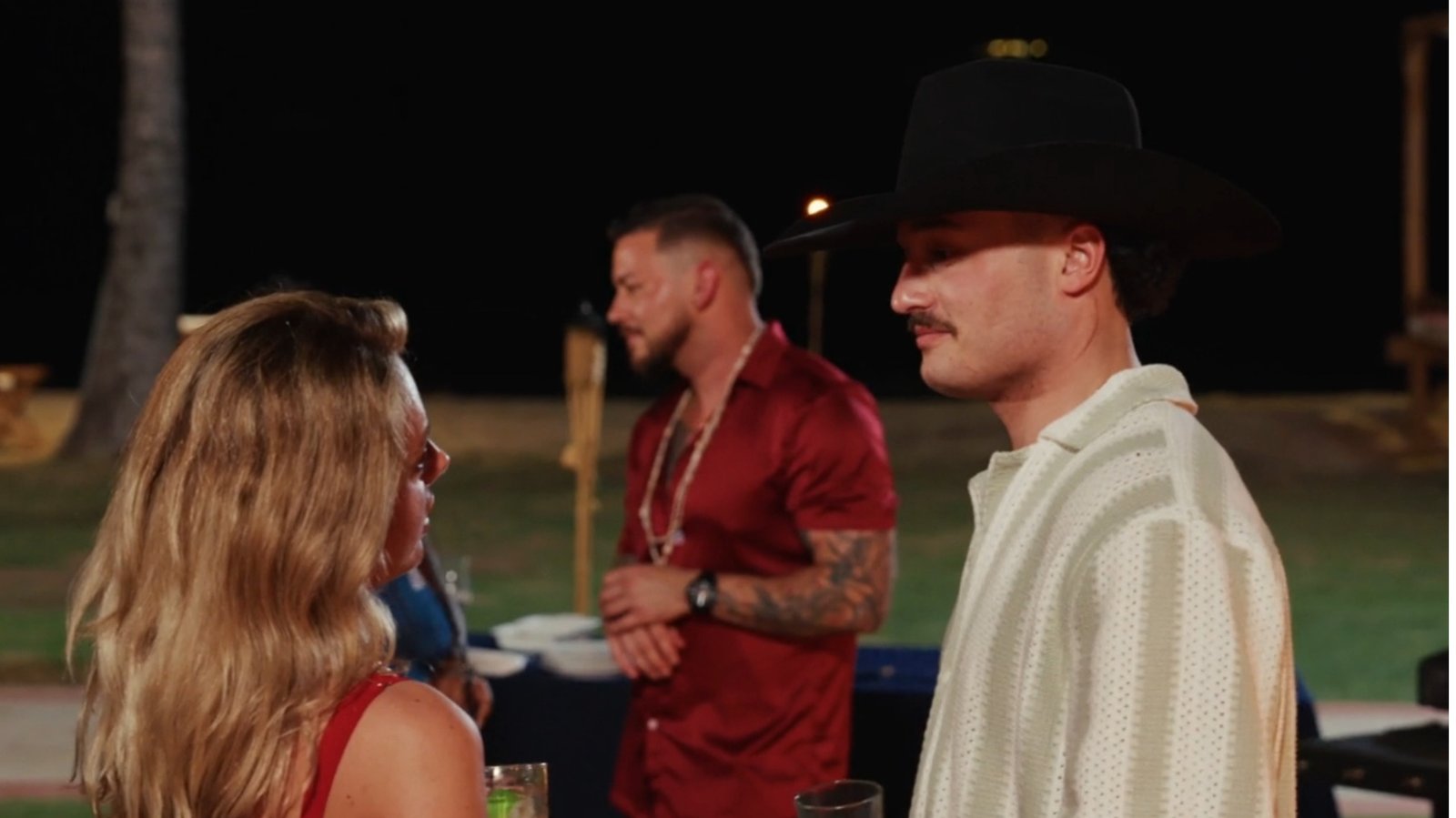 Chloe Fabiano and Landon at the Hunt for Love resort