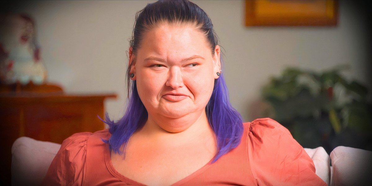 Amy Slaton in a close-up with purple hair in 1000-LB Sisters