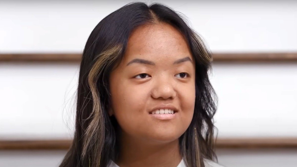 Emma Johnston Said YES to Dating at 21 — And Fans Are Already Split