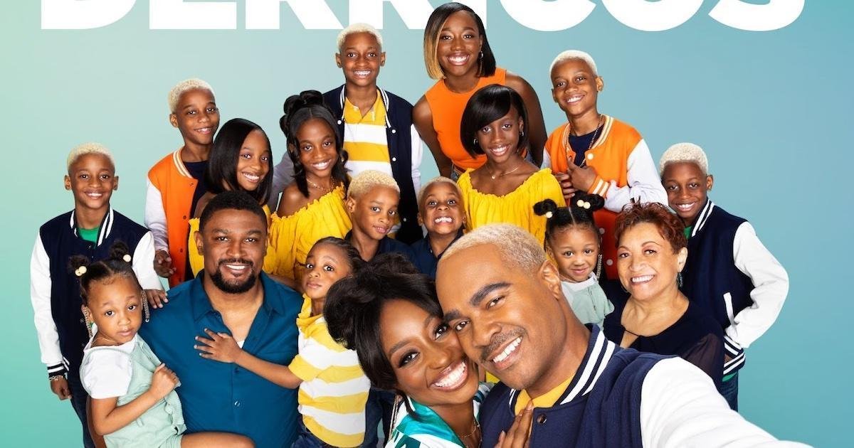 GG Derrico smiling in a family selfie with Deon and the grandchildren