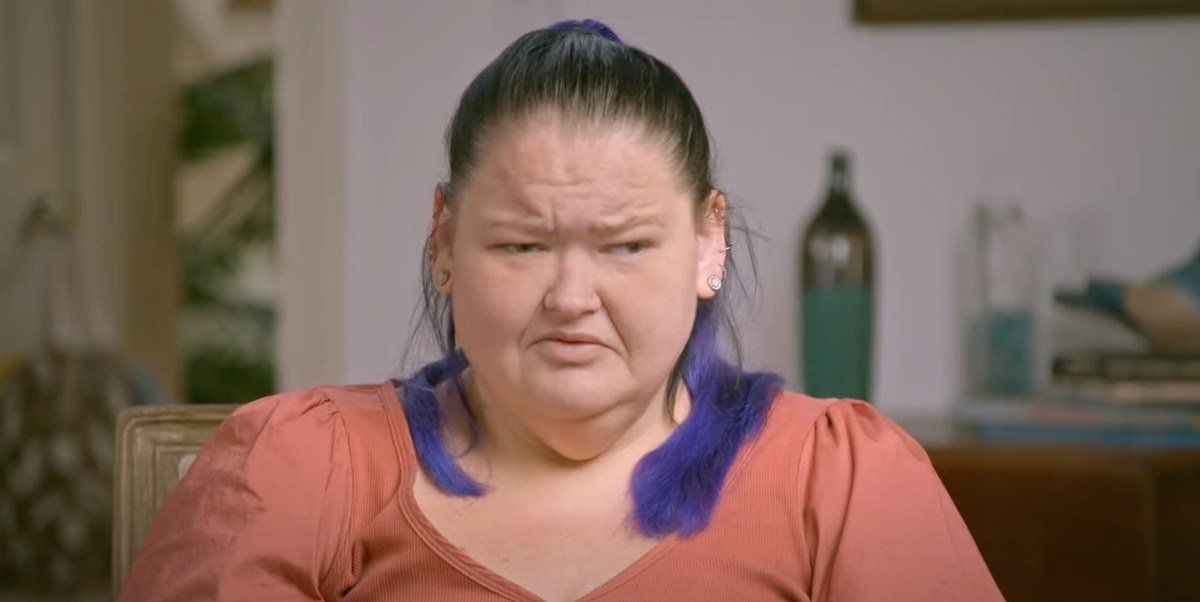 Amy Slaton speaking in a confessional with a skeptical expression