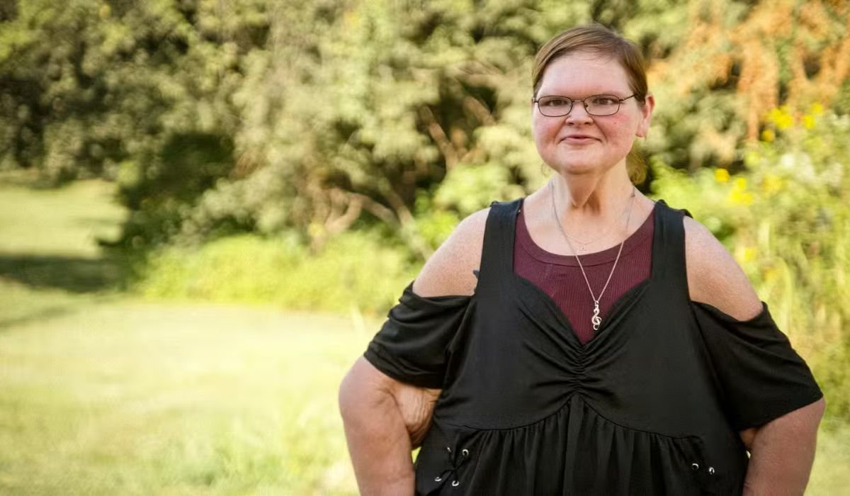 Tammy Slaton smiling outdoors after her weight-loss journey