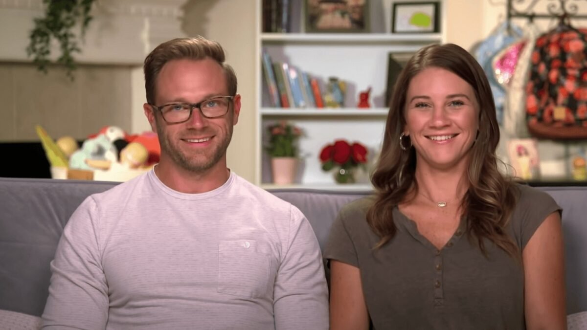 Strict Dad or Soft Dad? The Adam vs Danielle Parenting War Splitting OutDaughtered Fans