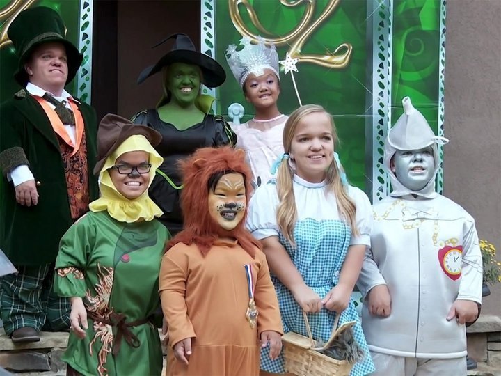 Wizard of Oz, Haunted Houses & Cowboy Barbie: The Johnstons’ Wildest Halloween Moments — Ranked