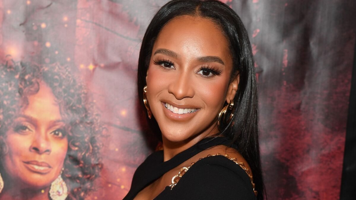 TLC Posted Chantel’s Wedding Photos — So Where Is the Wedding Special?