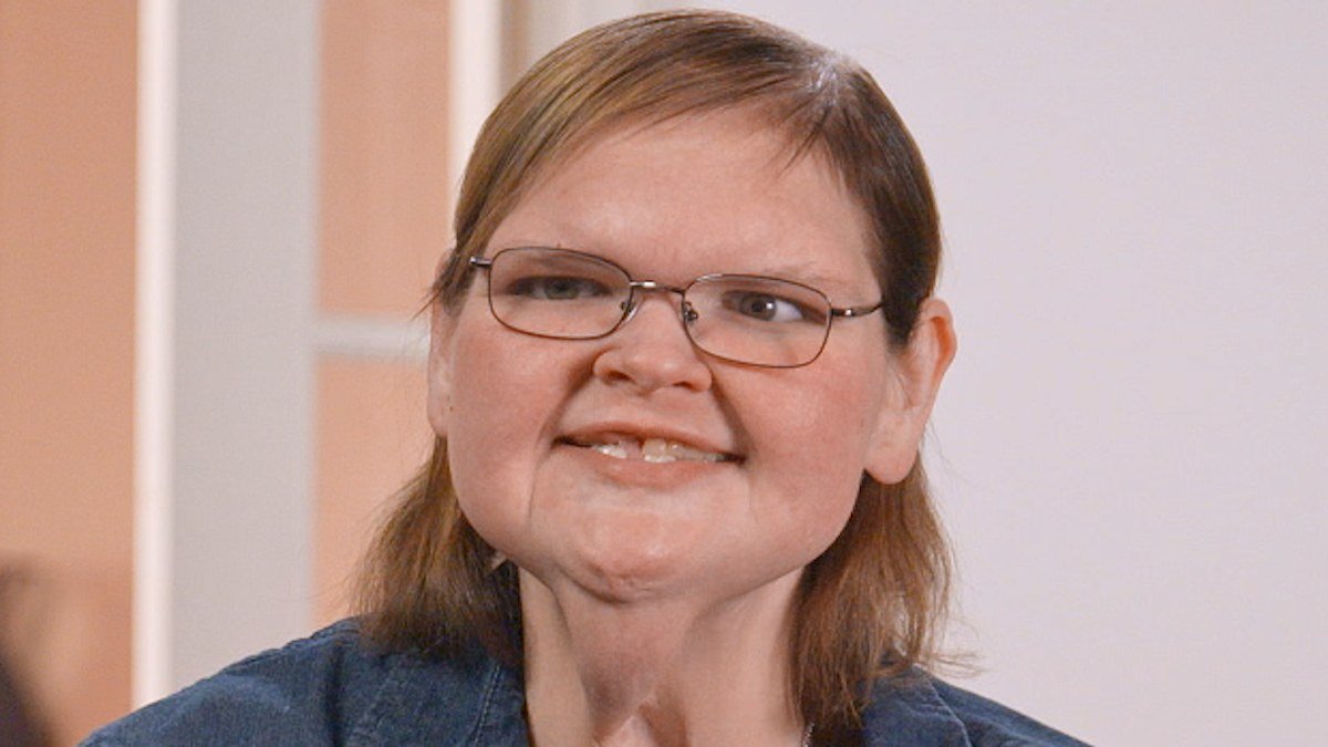 Tammy Slaton smiling after her skin-removal transformation